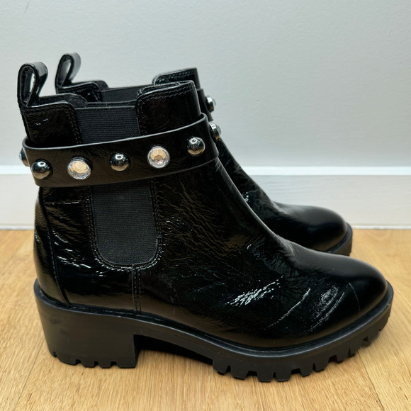 NEW Karl Lagerfeld Black Shiny Leather Porshay Lug Sole Studded Bootie Boot - Picture 1 of 9